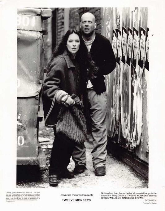 Bruce Willis 12 MONKEYS Madeline Stowe original 8x10 press photo 1995