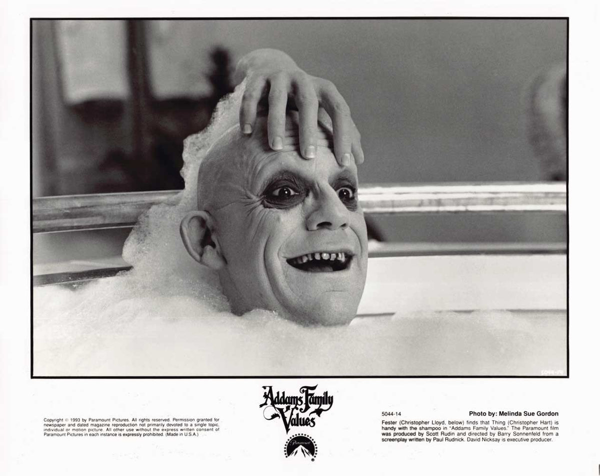 Christopher Lloyd ADDAMS FAMILY VALUES 'Thing' original 10x8 photo 1993