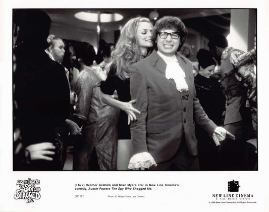 Heather Graham AUSTIN POWERS THE SPY WHO SHAGGED ME Mike Myers 8x10 press photo