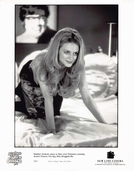 Heather Graham AUSTIN POWERS THE SPY WHO SHAGGED ME original 8x10 press photo 1999