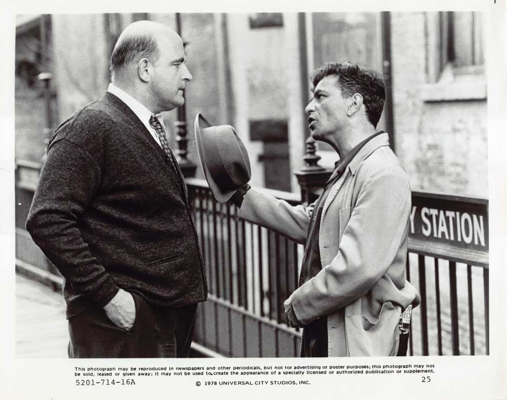 Peter Boyle BRINK'S JOB Peter Falk original 10x8 press photo 1978