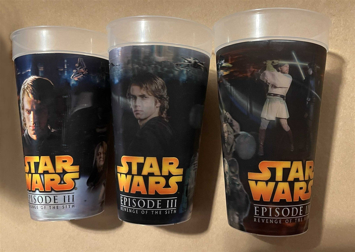 2005 Star Wars REVENGE OF THE SITH lenticular Burger King cups (set of 3)