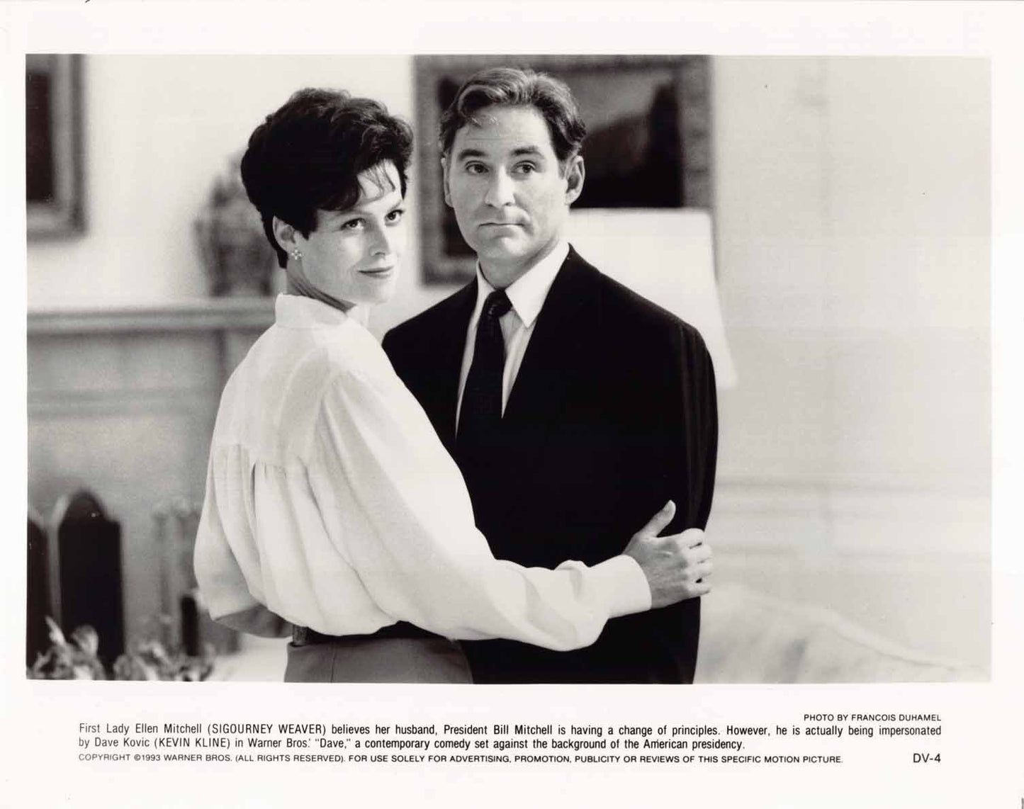 Kevin Kline DAVE Sigourney Weaver original press photos 1993