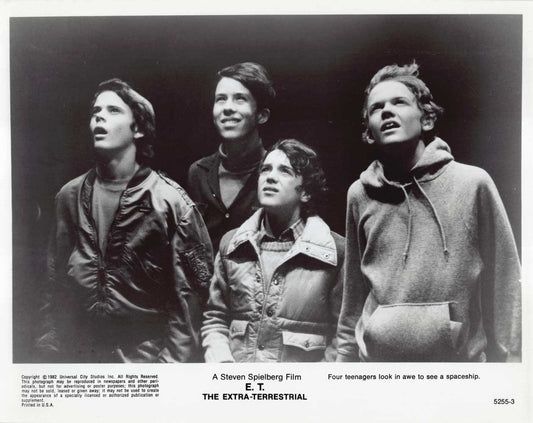 Henry Thomas E.T. EXTRA-TERRESTRIAL original press photos set 1982 Spielberg