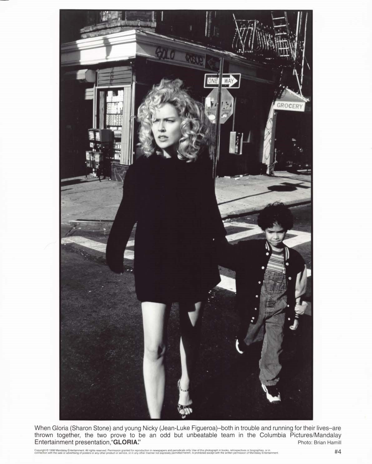 Sharon Stone 1998 GLORIA original 8x10 press photo