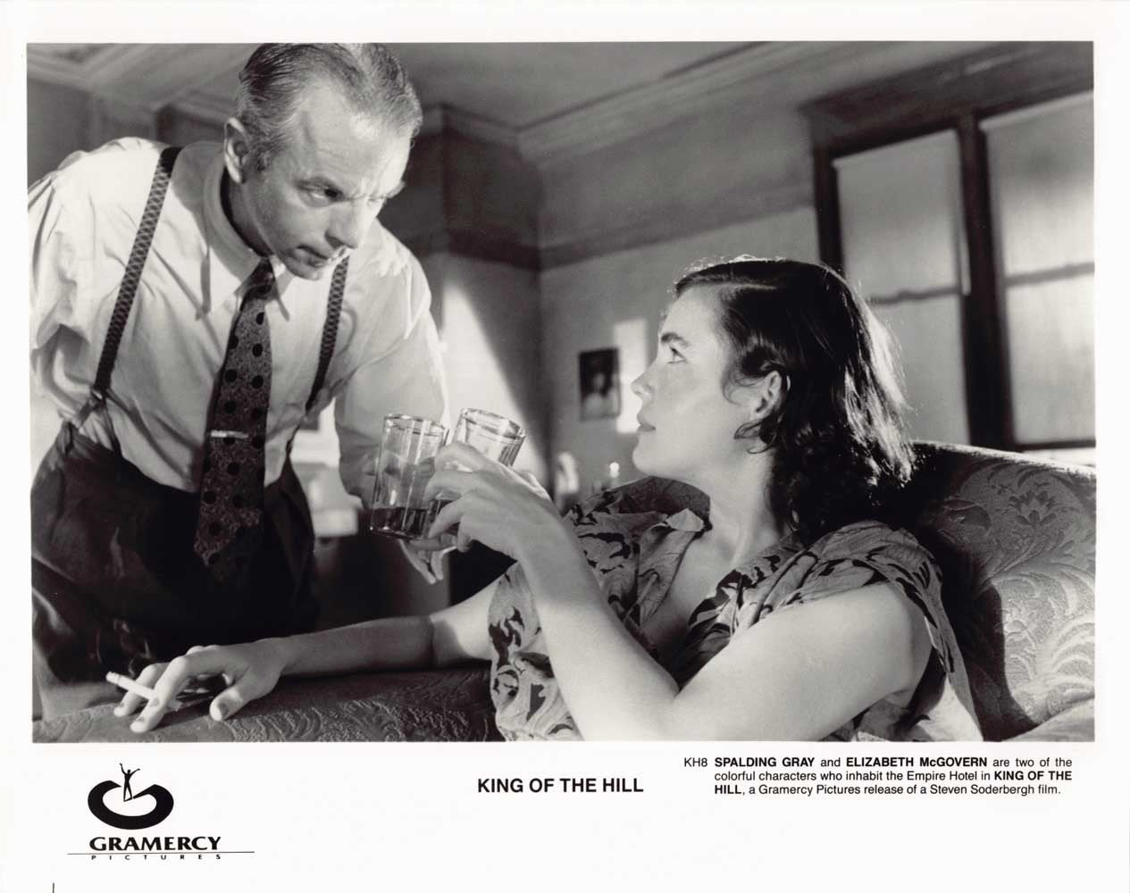 Spalding Gray KING OF THE HILL Elizabeth McGovern original 10x8 press photo 1993
