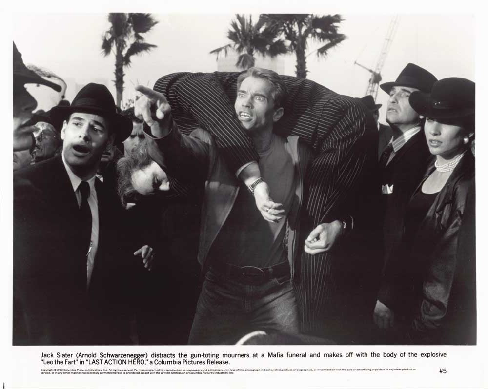 LAST ACTION HERO Arnold Schwarzenegger original 10x8 press photo 1993