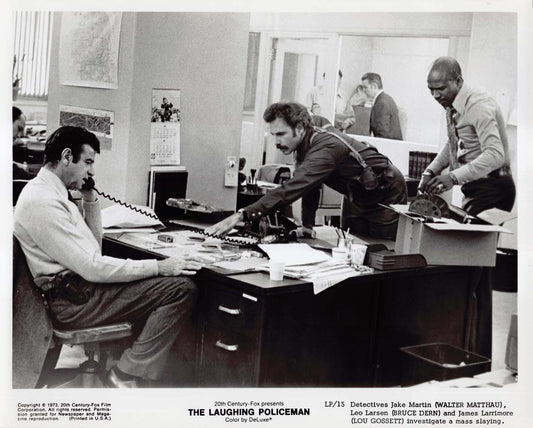 Walter Matthau Bruce Dern LAUGHING POLICEMAN Lou Gossett Jr original press photo