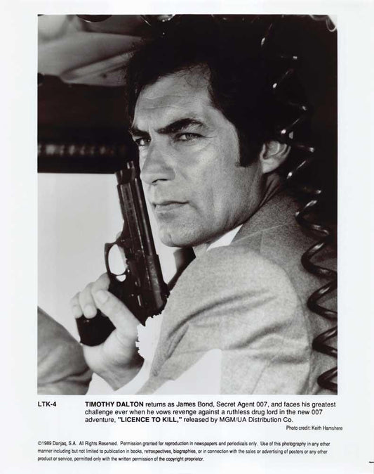 Timothy Dalton LICENCE TO KILL original 8x10 press photo James Bond 007