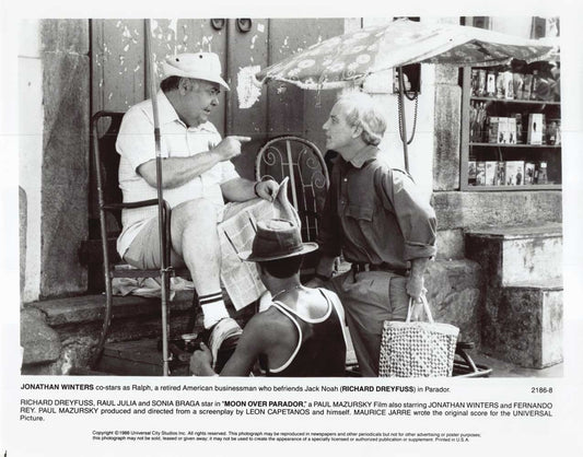 Jonathan Winters MOON OVER PARADOR Richard Dreyfuss original 10x8 press photo 1988