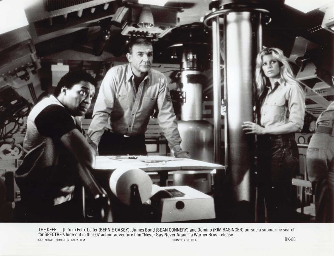 Sean Connery K Basinger NEVER SAY NEVER AGAIN Casey press photo James Bond 007