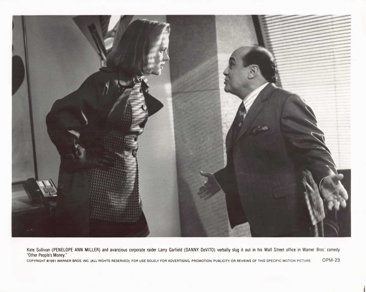 Penelope Ann Miller OTHER PEOPLE'S MONEY Danny DeVito original press photo 1991