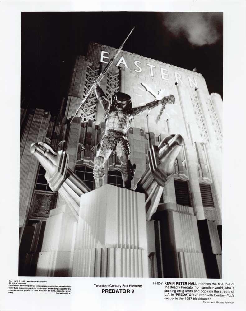 Danny Glover PREDATOR 2 original 8x10 press photo 1990