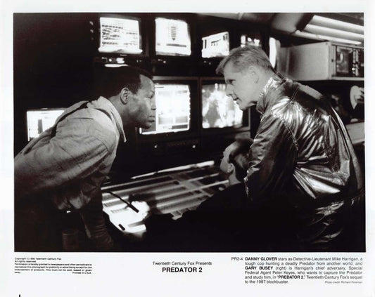 Danny Glover PREDATOR 2 Gary Busey original 10x8 press photo 1990