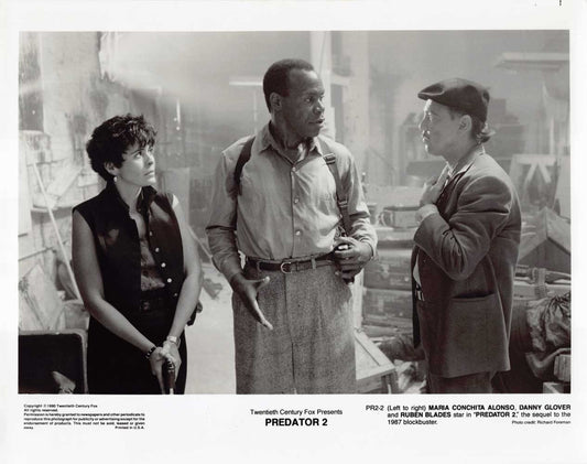 Maria C Alonso Danny Glover PREDATOR 2 Rubén Blades original press photo 1990