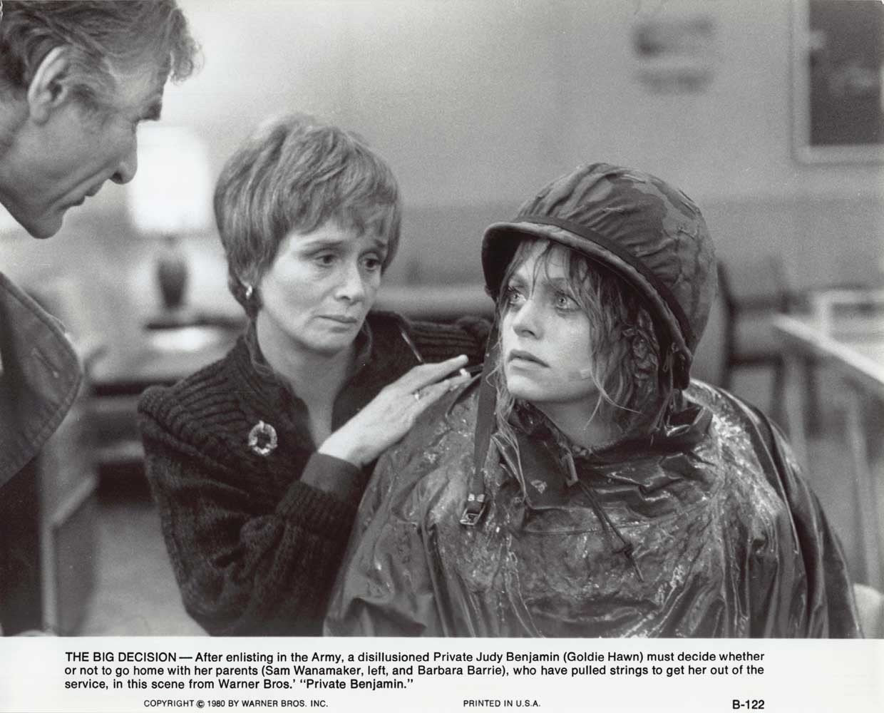 Goldie Hawn PRIVATE BENJAMIN Barbara Barrie original press photo 1980