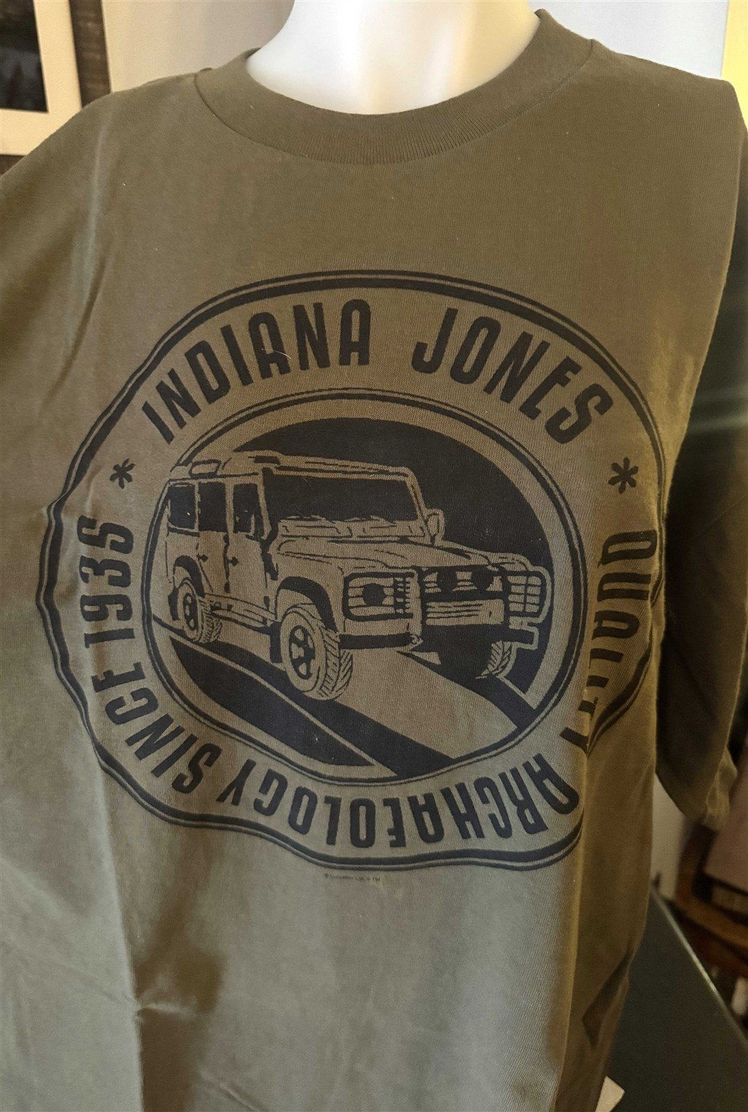 2008 INDIANA JONES 'Quality Archaeology' XL tee shirt NEW
