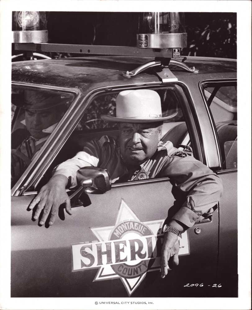Jackie Gleason SMOKEY AND THE BANDIT original 8x10 press photo 1977