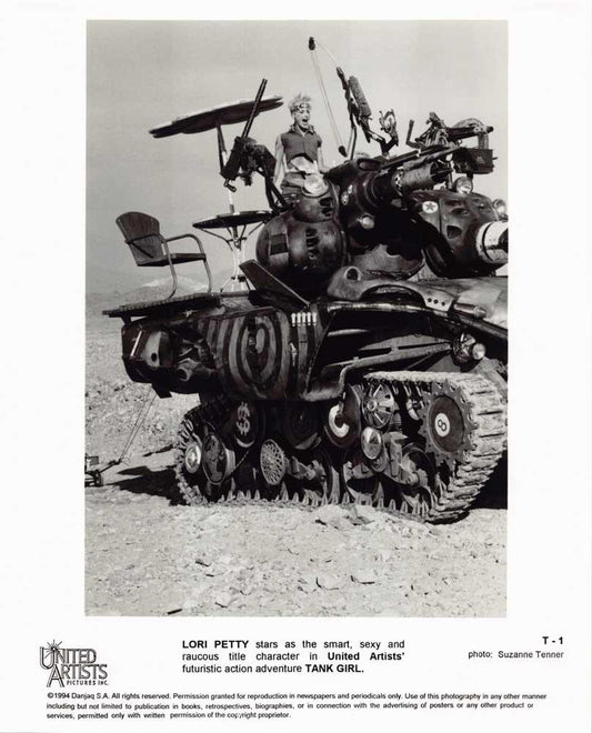Lori Petty TANK GIRL original 8x10 press photo 1994