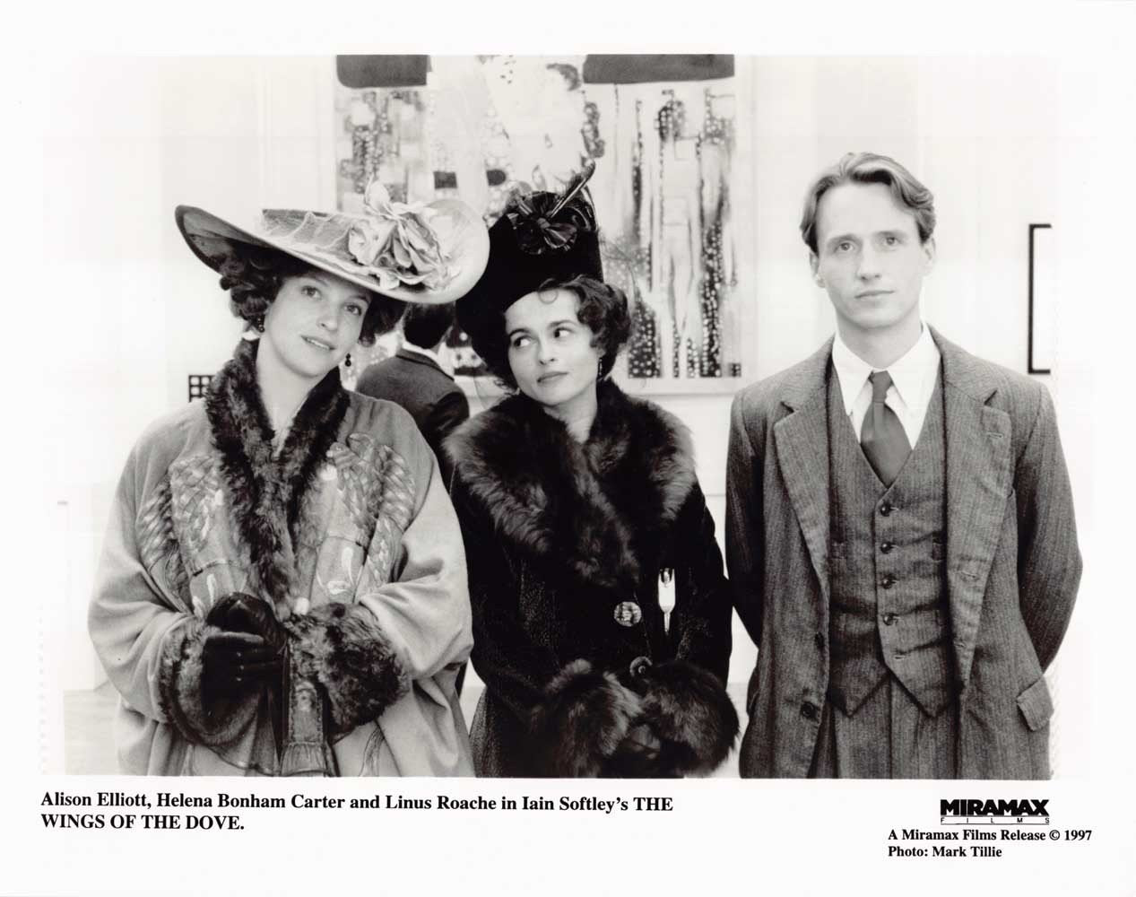 Helena Bonham Carter WINGS OF THE DOVE Elliott Roache original 10x8 press photo