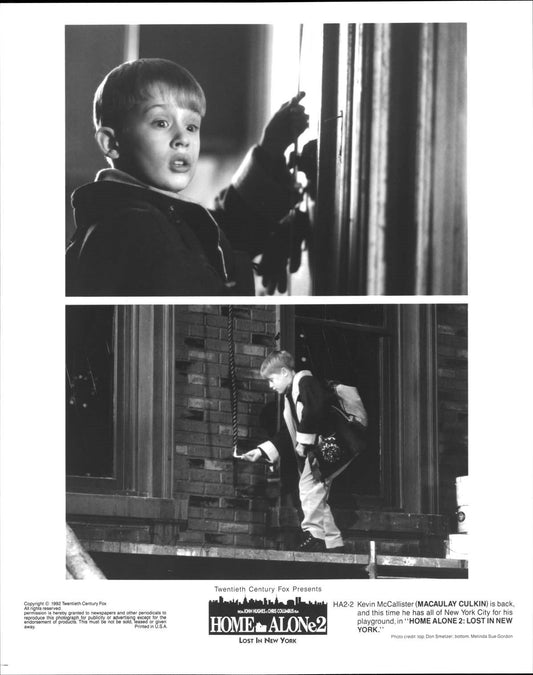 Macaulay Culkin HOME ALONE 2 Joe Pesci Daniel Stern original press photos 1992