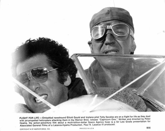 Elliot Gould CAPRICONE ONE Telly Savalas original press photos 1977