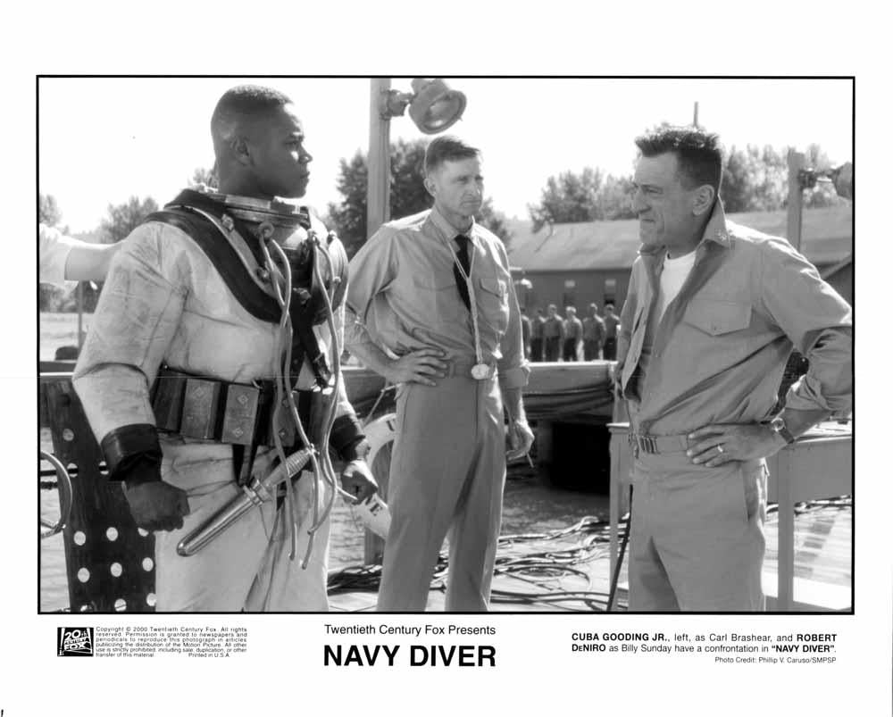 Robert DeNiro NAVY DIVER Cuba Gooding Jr. original press photo 2000