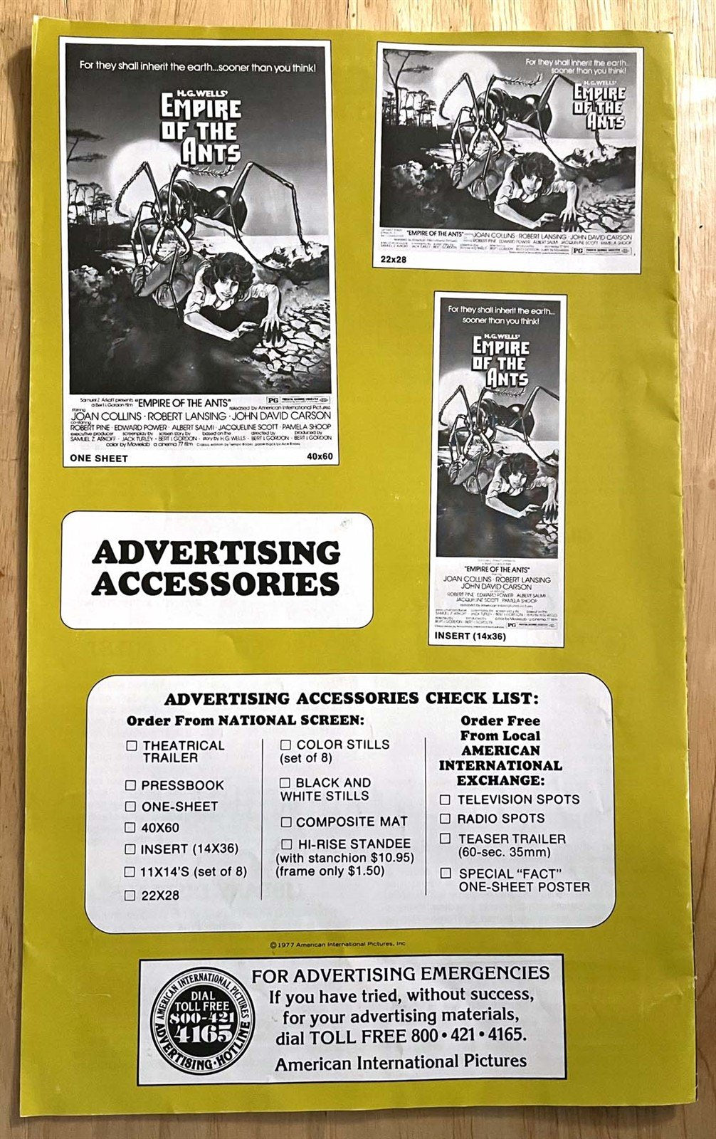 Joan Collins EMPIRE OF THE ANTS Robert Lansing used press book 1977