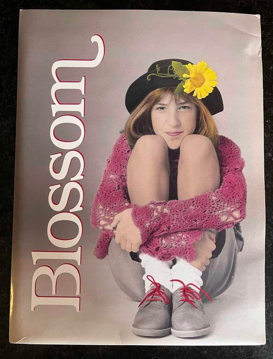 Mayim Bialik BLOSSOM Joey Lawrence premiere season press kit 1990