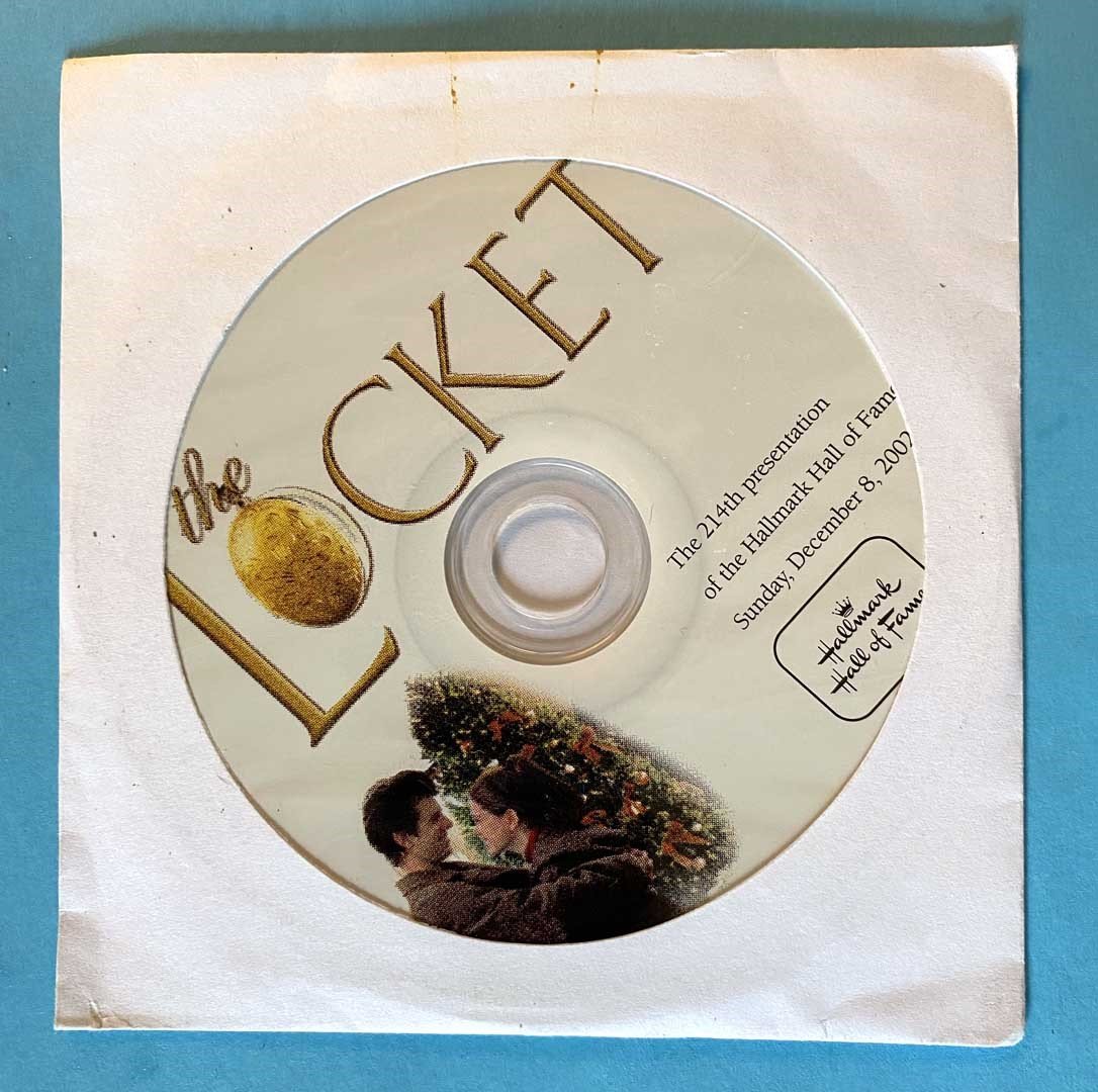 Vanessa Redgrave Hallmark's THE LOCKET Marguerite Moreau press kit 2002