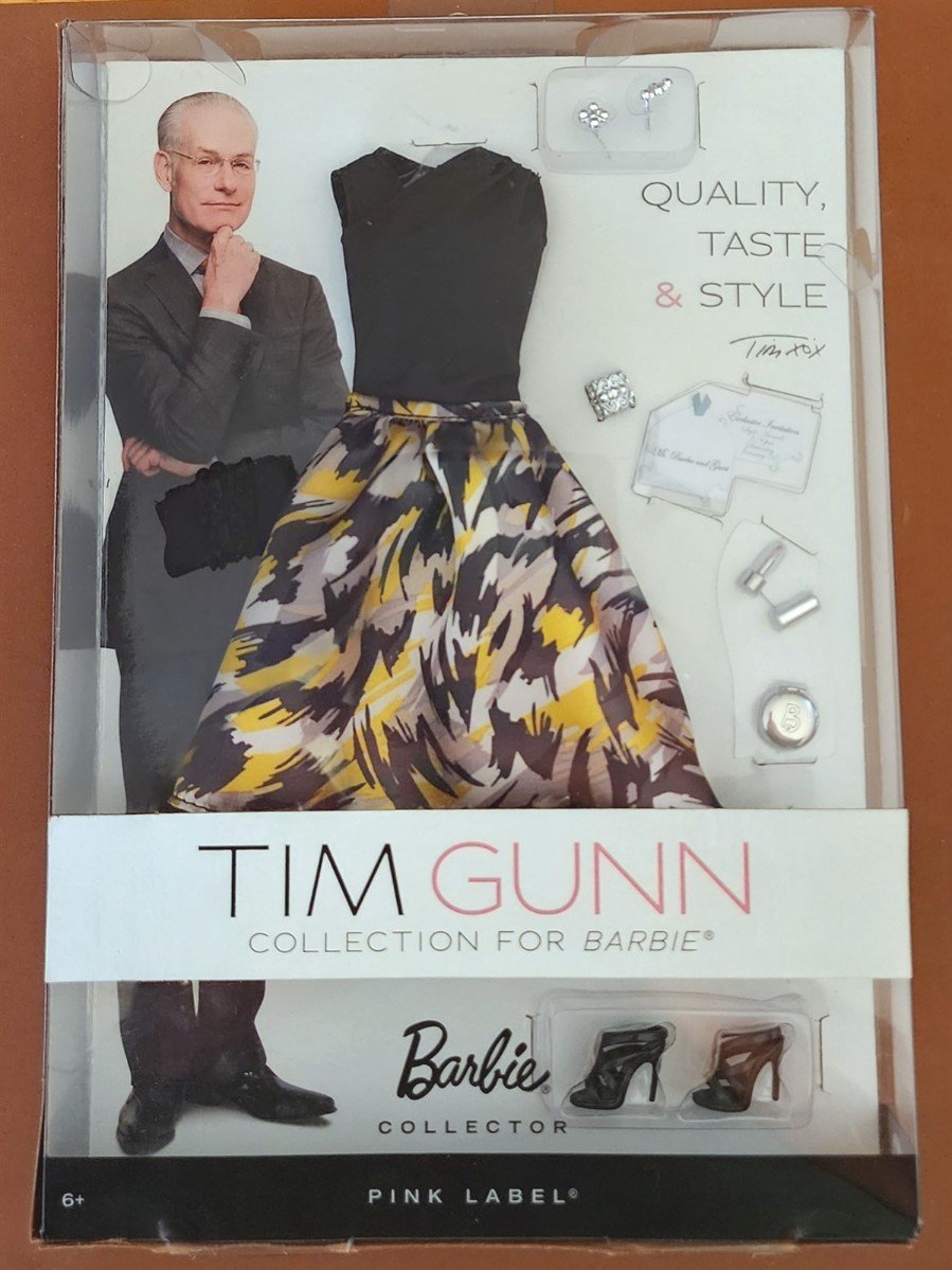 TIM GUNN Collection BARBIE Accessory Pack #1 Print Skirt Black Top Accessories