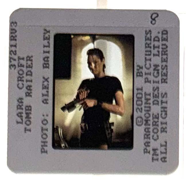 Angelina Jolie LARA CROFT TOMB RAIDER original 35mm studio press slides