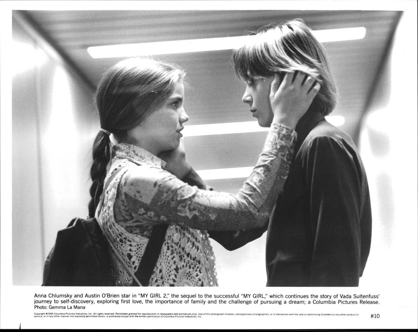 Anna Chlumsky MY GIRL 2 O'Brien Aykroyd Jamie Lee Curtis original press photos