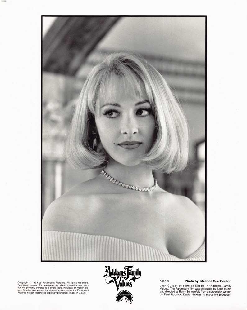 Joan Cusack ADDAMS FAMILY VALUES original 8x10 photo 1993