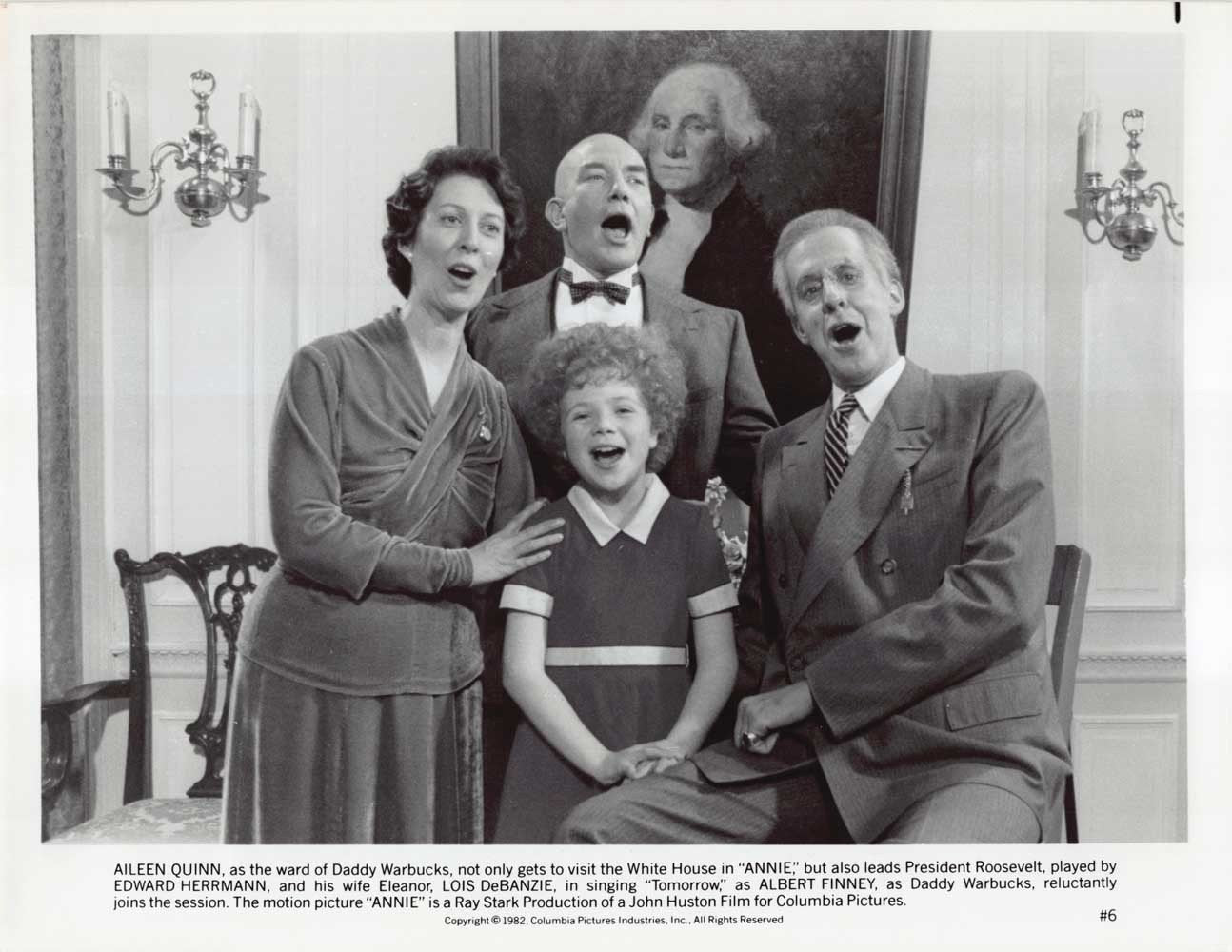 Albert Finney ANNIE Tim Curry Carol Burnett original 8x10 press photos 1982