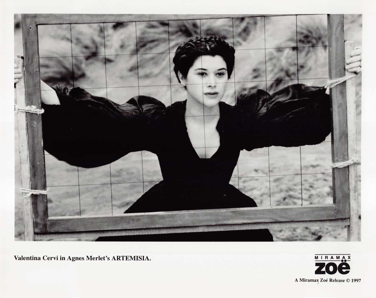 Valentina Cervil ARTEMISIA Michel Serrault original 8x10 press photos 1997