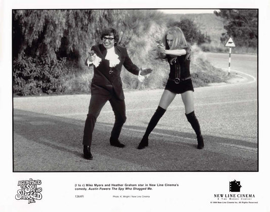 Mike Myers Heather Graham AUSTIN POWERS THE SPY WHO SHAGGED ME 10x8 press photo