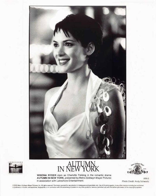 AUTUMN IN NEW YORK Winona Ryder original 8x10 press photo