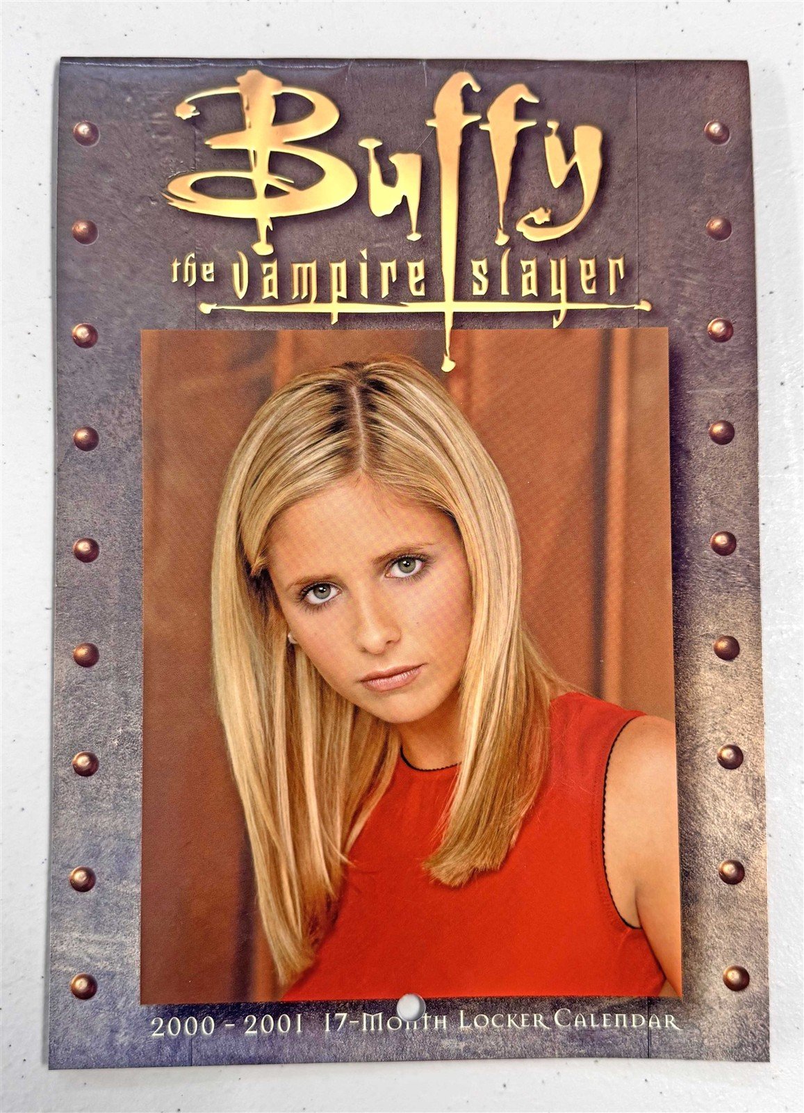 Sarah Michelle Gellar BUFFY THE VAMPIRE SLAYER 17-Month Locker Calendar 2000-01