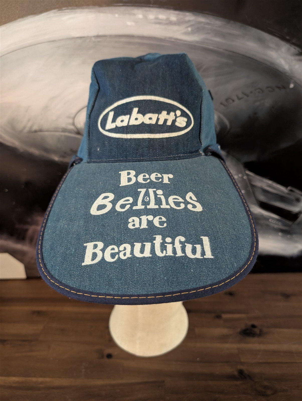 LABATT'S 1970's promotional BEER BELLIES ARE BEAUTIFUL 'hunting' cap RARE