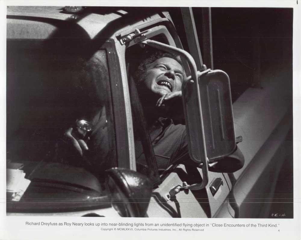 Richard Dreyfuss CLOSE ENCOUNTERS OF THE THIRD KIND original 24 press photos