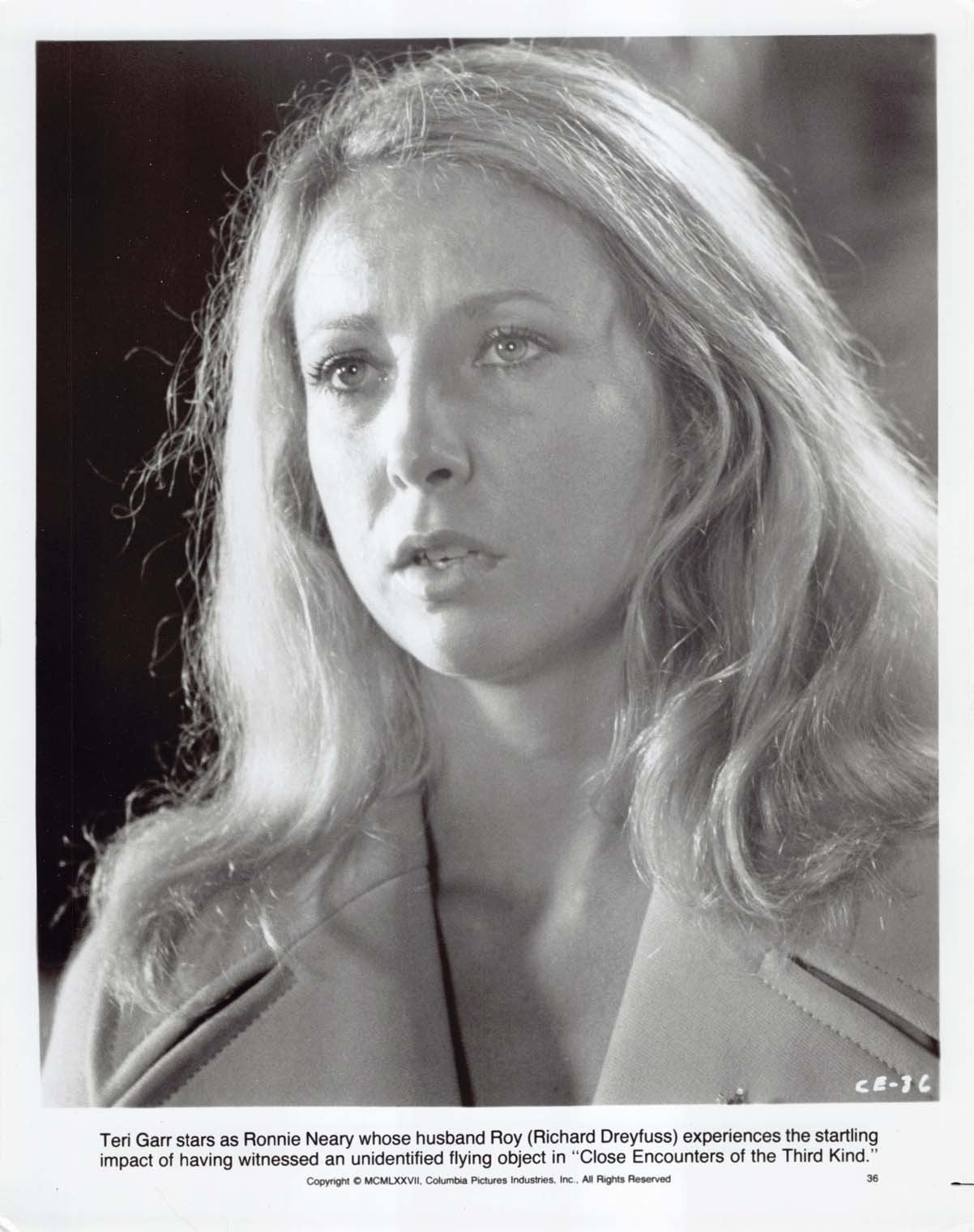 Richard Dreyfuss CLOSE ENCOUNTERS OF THE THIRD KIND original 24 press photos