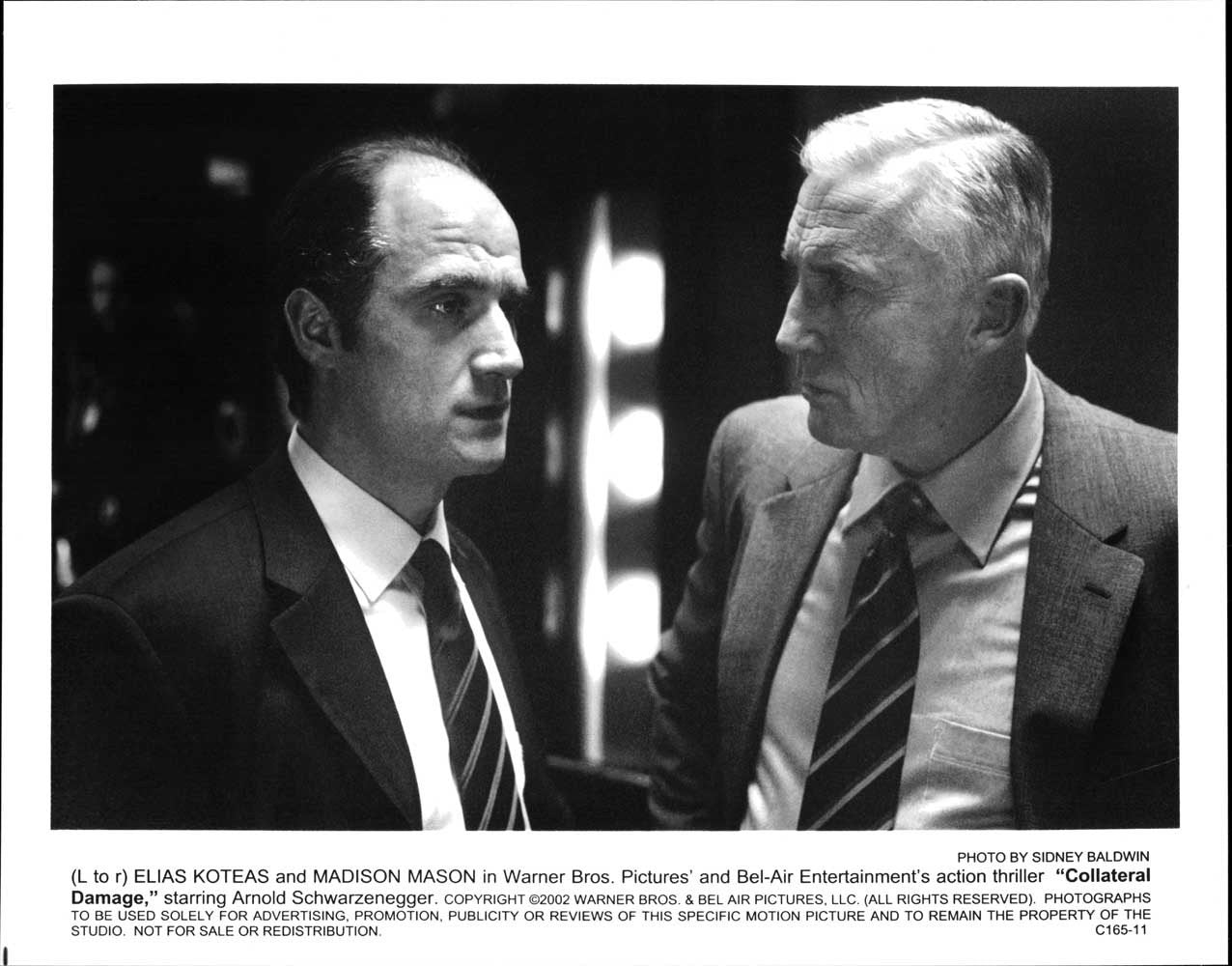 Elias Koteas COLLATERAL DAMAGE Madison Mason original 10x8 press photo 2002