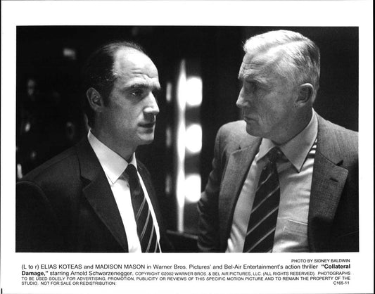 Elias Koteas COLLATERAL DAMAGE Madison Mason original 10x8 press photo 2002