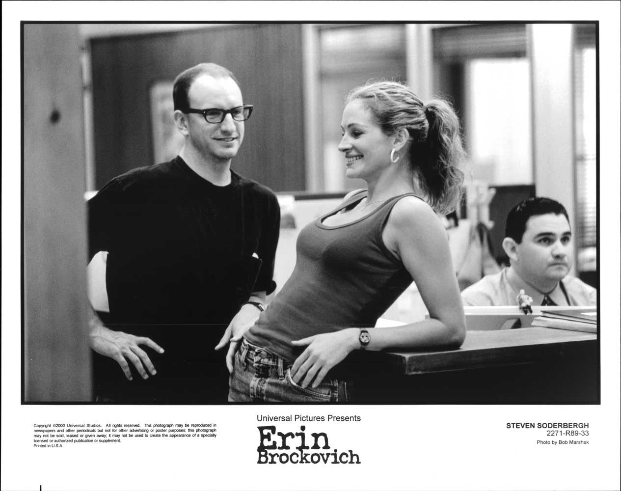 Steven Soderbergh ERIN BROCKOVICH Julia Roberts original 10x8 press photo 2000