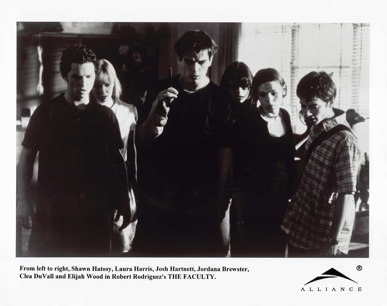 Elijah Wood THE FACULTY Josh Hartnett Usher original 8x10 press photos 1998