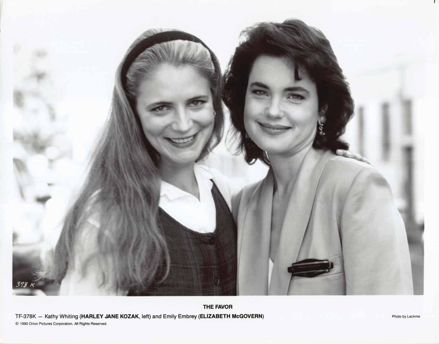 Elizabeth McGovern THE FAVOR Harley Jane Kozak original 8x10 press photo 1990