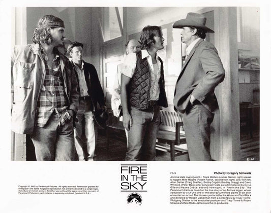 James Garner FIRE IN THE SKY Peter Berg 1993 original 8x10 press photo