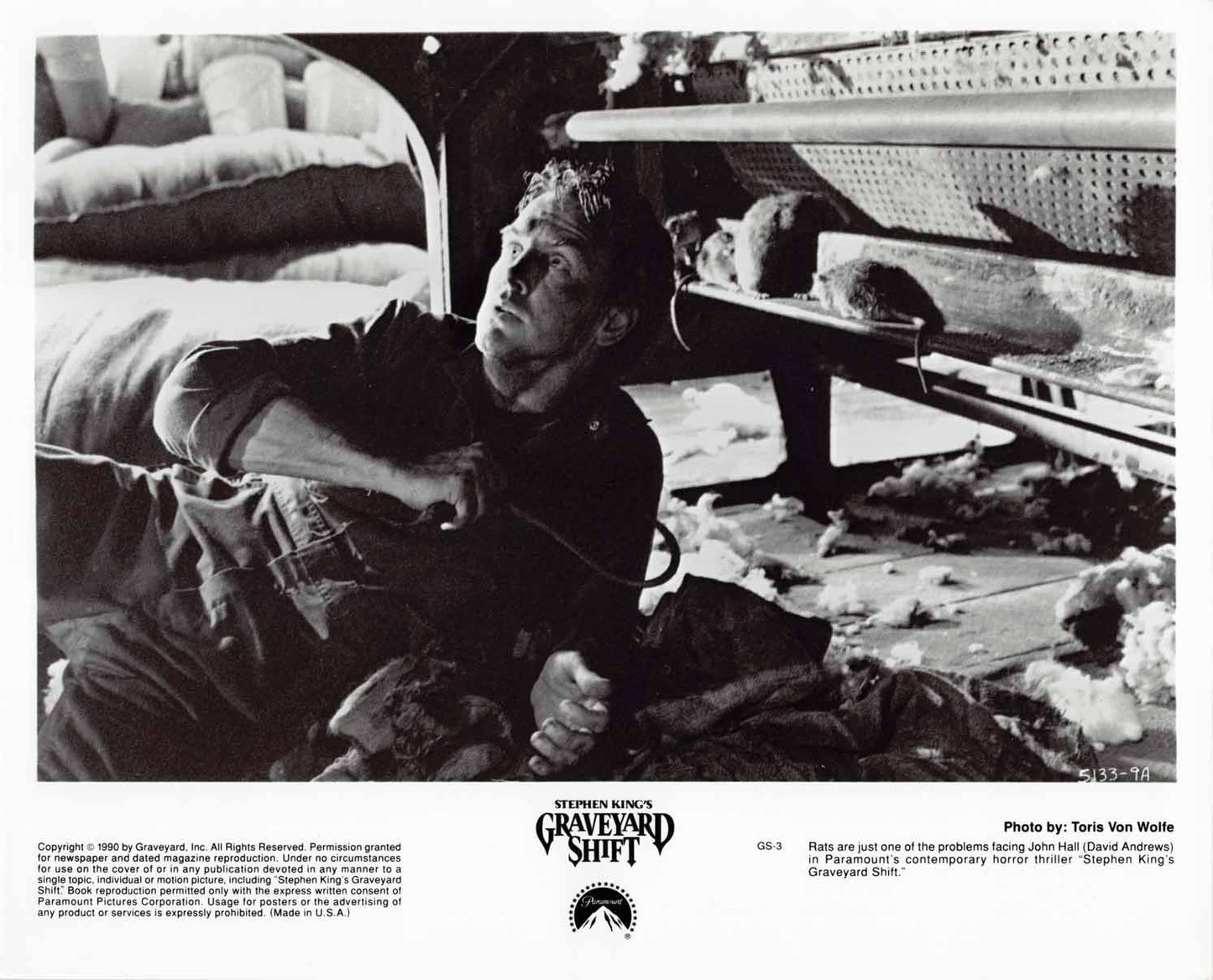 Brad Dourif GRAVEYARD SHIFT 1990 original 8x10 press photos