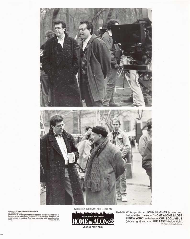 Macaulay Culkin 1992 HOME ALONE 2 Catherine O'Hara press kit with photos